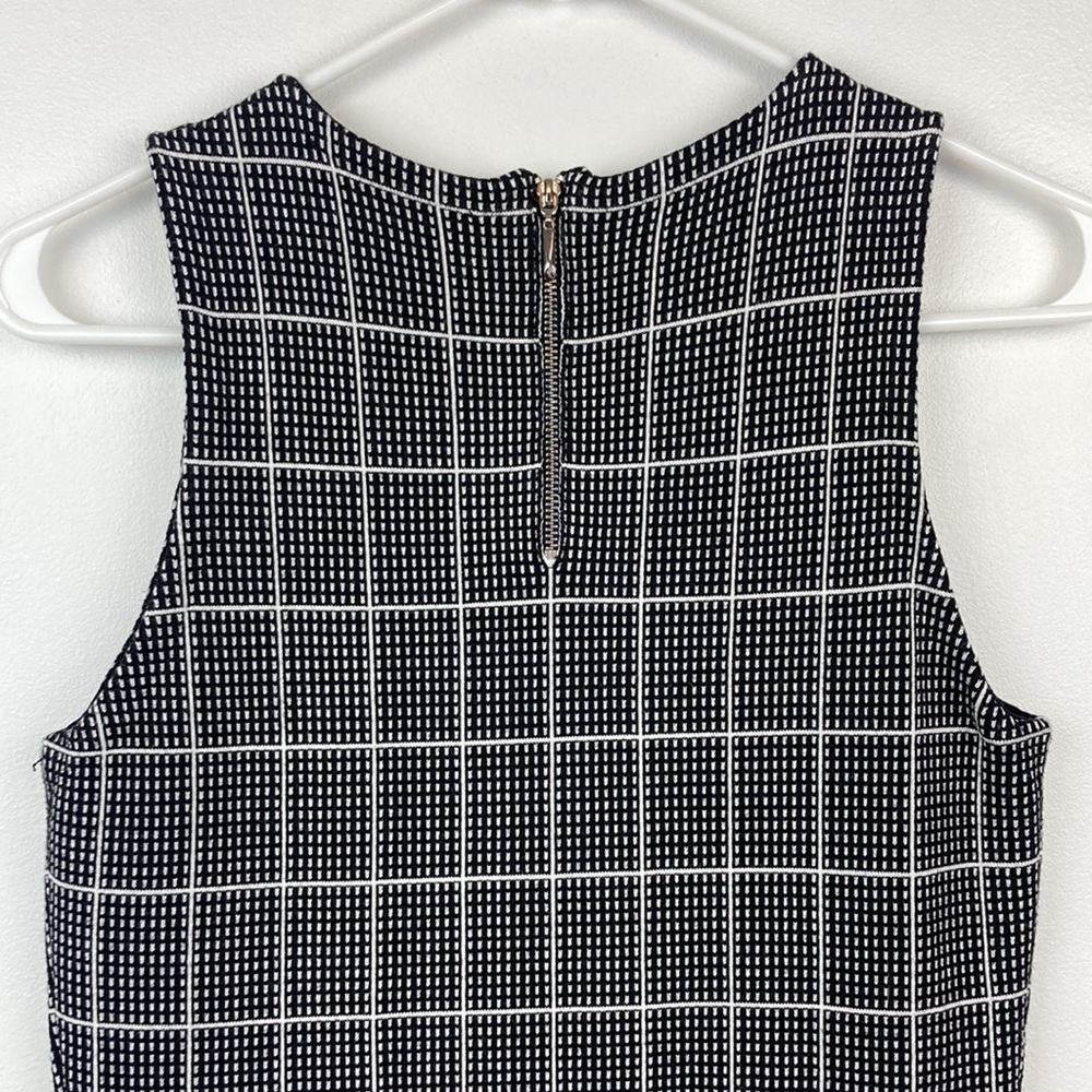 WHBM Windowpane Knit Sweater Bodice Top in Black/Ecru - Picture 13 of 15